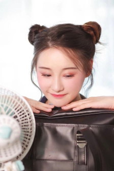 我的漂亮老师在线观看